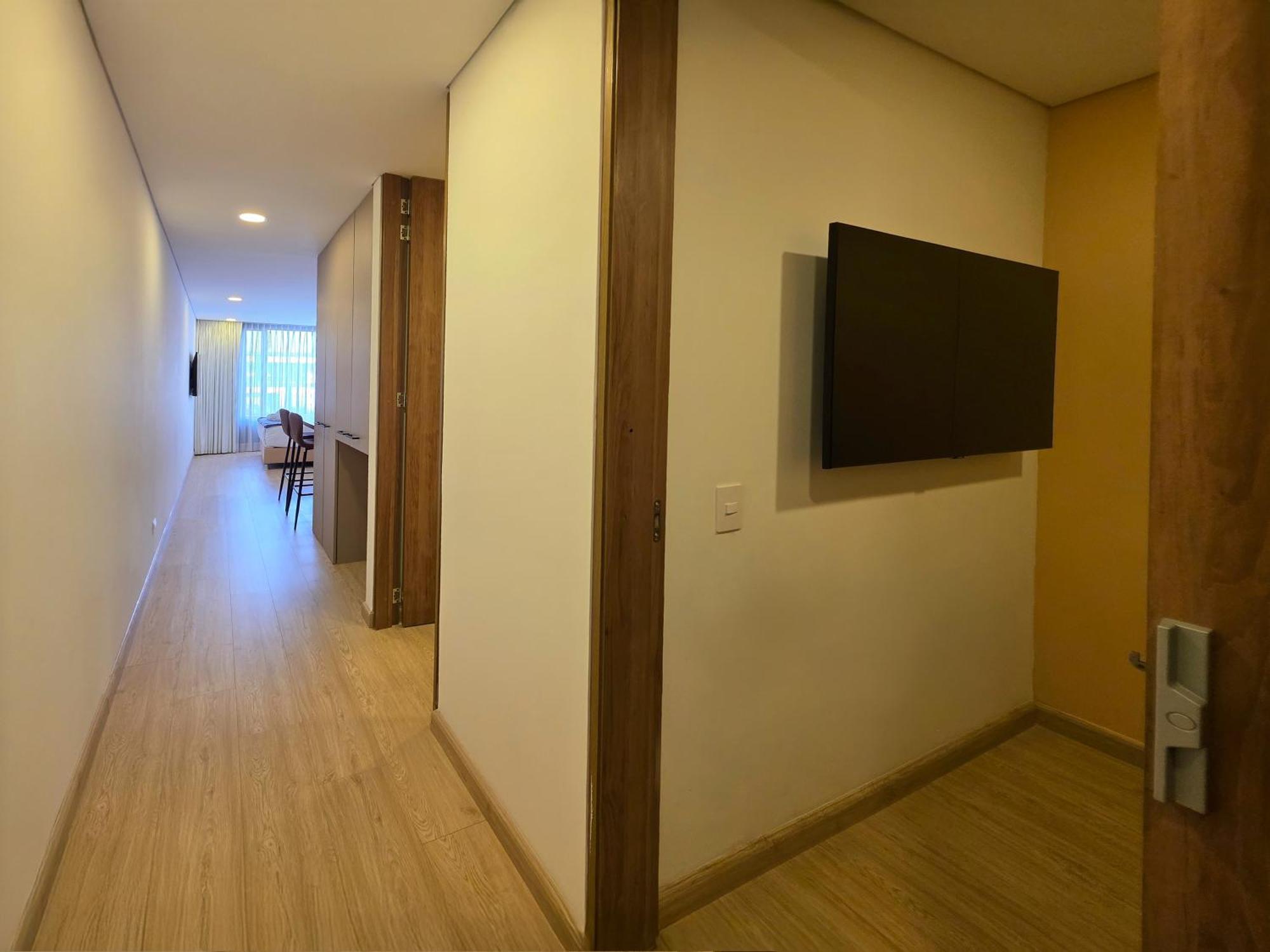 The Hood 102, Modern And Luxury * Bogotá